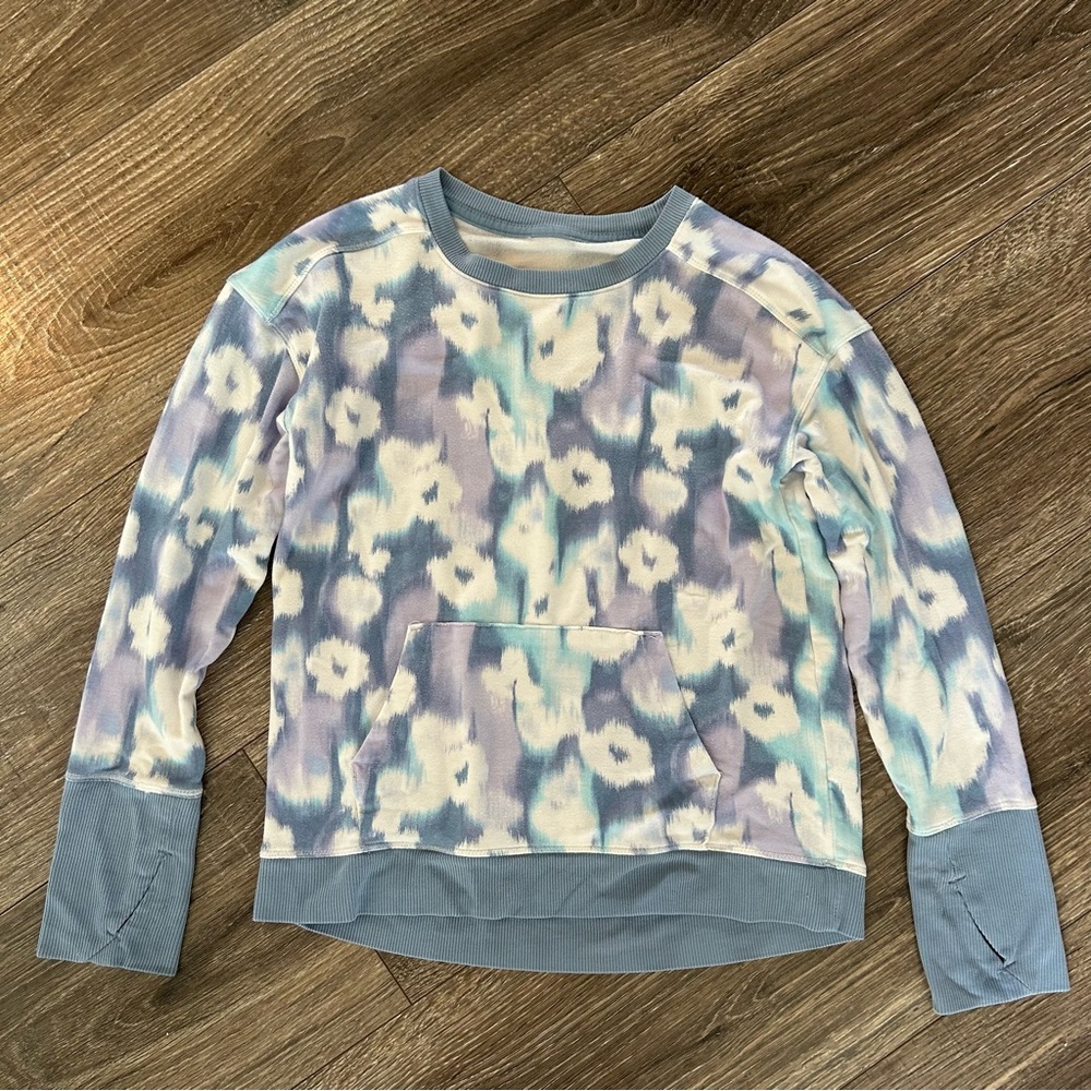 Target All In Motion girls soft pullover sweatshirt size small